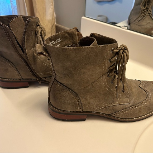 Belli Aldo zip up ankle boots - Picture 4 of 7